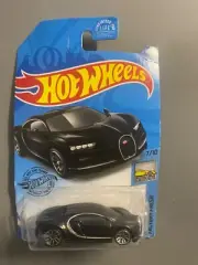 Hot Wheels Factory Fresh '16 Bugatti Chiron