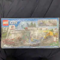 在飛比找蝦皮購物優惠-限高雄屏東面交 樂高 LEGO 60132 加油維修站 CI