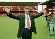 Arsene Wenger meets the press at Highbury following his appointmen- Old Photo 2