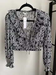 NWT Topshop Black & White Top Blouse Size 10 Sheer Tie Front Cropped Long Sleeve