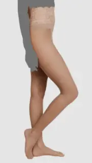 $38 Commando Women's Beige The Sexy Sheer Pantyhose Size Small