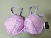 New Fredericks Of Hollywood 34DD Convertible Push Up Bra. Retail 38.50