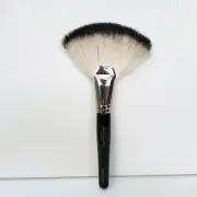 Napoleon Perdis Fan Fusion Brush 55f, Brand New Sealed!