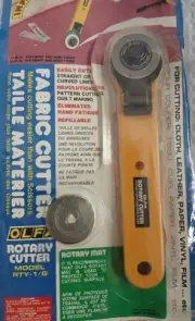 Vintage OLFA Rotary Cutter For Fabric Leather Vinyl Etc. RTY-1/G + Spare Blade