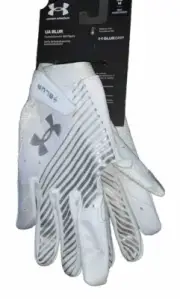 Under Armour Blur Mens Medium Football Gloves Adult Glue Grip White MSRP $50