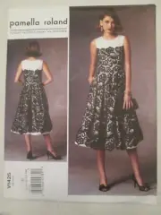 Vogue 1425 Pamella Roland American Designer Dress Pattern 6-14 Easy Lined Party