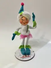 2012 Annalee Doll 501412 Winter Whimsy Girl Elf Poseable 9” Retired New