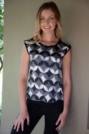 Geo Print S/Less Top--ELL-1314509