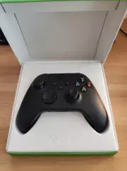 Microsoft Xbox Wireless Controller Carbon Black + USB-C Cable