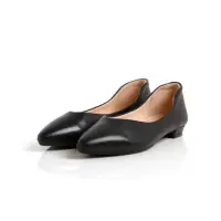 在飛比找momo購物網優惠-【viina】牛皮素面尖頭平底鞋-黑(平底娃娃鞋)