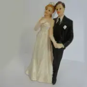 Cake Figurines Wedding Decoration Topper Bride and Groom With Veil 14cm