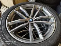 在飛比找Yahoo!奇摩拍賣優惠-BMW G30 G31 原廠662M 18吋前後配鋁圈含胎.
