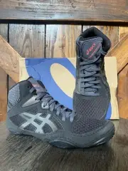 ASICS Snapdown 3 Men Size 5 Black/ Gunmetal