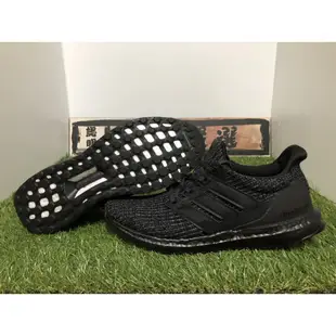 優先品質 Adidas Ultra Boost 4.0 Triple Black 黑魂 全黑 馬牌 男女 BB6171