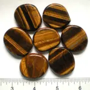 Tigereye - 7 small Palmstones, Grids, Healing sc884c