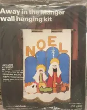 Away In The Manger Felt Kit 14” X 21” Wall Hanging 46480 Vintage LeeWards 1980