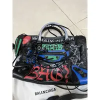 在飛比找蝦皮購物優惠-全新正品 BALENCIAGA 巴黎世家City S塗鴉機車