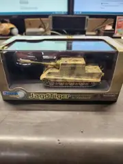 Dragon Armor 60111 JAGDTIGER w/Zimmerit Porsche Version Tank Alsace 1945 1:72