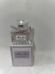 Miss Dior 2022 Mini Perfume 5ml VIP Gift new & auth