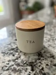 NEW Hearth & Hand Magnolia STONEWARE TEA CANISTER Wood 16 oz TARGET-SOLD OUT