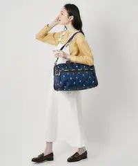 在飛比找Yahoo!奇摩拍賣優惠-【小鹿甄選】LeSportsac 手提斜挎包旅行袋旅行包43