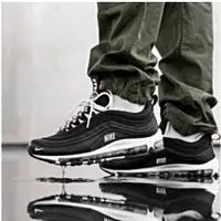 在飛比找蝦皮購物優惠-現貨正品Nike Air Max 97 Premium 黑白