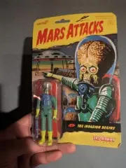 Mars Attacks Alien Action Figure. Re-action.