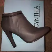 Cynthia rowley Booties shoes new grey 7.5 NIB