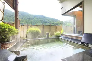 MICASAMICASA (Minakami Hot Spring Ryokan)