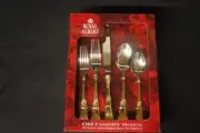 20 Pcs New in Box Royal Albert Stainless Old Country Rose Gold Accents Spoons