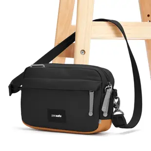 【Pacsafe】GO anti-theft crossbody bag 2.5L 防盜側背包-黑 35105130