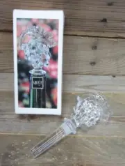 BNIB Vintage MIKASA Wine Bottle Stopper - Fruit Collection - Grapes - Circa 1970