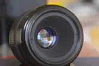 在飛比找Yahoo!奇摩拍賣優惠-佳能50 2.5微距鏡頭，佳能50微，瑕疵品，自動對焦不可用
