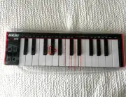 Akai Professional LPK25 MK2 25-Key USB-MIDI Keyboard Controller NEW NO BOX