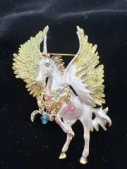 KIRKS FOLLY Magical Prancing Cloudwalker Winged Unicorn & Charms Pin Brooch #11
