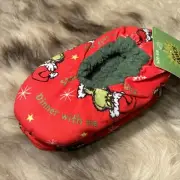 NWT Bioworld Pair Of Grinch Slipper Socks - Child Size Small-Medium