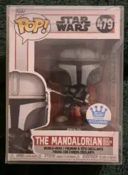 Funko Pop Star Wars The Mandalorian 479 With Beskar Staff In Protector BNIB