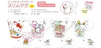 在飛比找買動漫優惠-♥小花花日本精品♥三麗鷗 KITTY 愛心 鬆餅 滿版坐姿圖