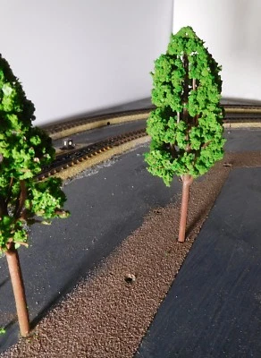 5 Mittelgrüne Deciduous Trees, 160 MM High
