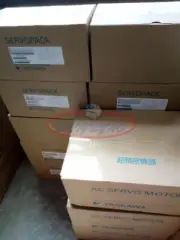 1PCS NEW YASKAWA Servo Motor SGMAH-01A1A-HL11