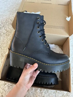 Dr. Martens Women's Shriver Sexy Hi Fashion Boot Womens Size US9 - Never Worn