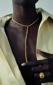 [KHEPRI] 18k And 22K Yellow Gold Fancy Color Diamond Bezel Lariat Necklace