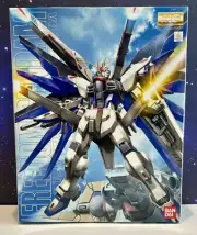 Bandai MG Master Grade Model Kit: Freedom Gundam Seed ZAFT Mobile Suit ZGMF-X10A