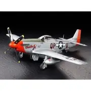 Tamiya 1/32 P-51D Mustang Aircraft Model Kit, White & Silver, New