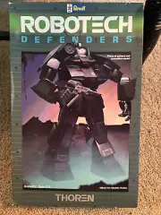 Robotech Defenders THOREN Revell Model Kit 1/72 Scale. Vintage 1984.