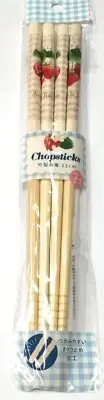 2 Pairs of Classic Japanese Style Non-slip Reusable Natural Bamboo ChopsticksS6