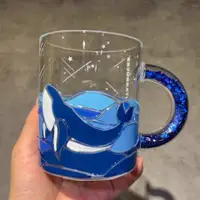 在飛比找蝦皮購物優惠-韓國透明玻璃杯 星巴克咖啡杯 ❧ 星巴克炫彩極光玻璃杯鯨魚熱