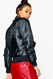 NEW NWT Boohoo Women's Lillie MA1 Black Bomber Jacket Size Small $58
