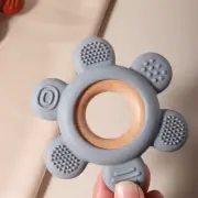 New Baby Rudder Shape Silicone Teether Food Grade Safe Teether with Wooden