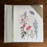 ArtWorks Photo Album 50pgs Holds 200 3x5 Or 4x6 Photos Cards Embroidered Floral